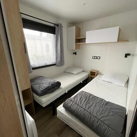 Κάμπινγκ Mh 314 Grand 3 Et 1 Salle De Bain Dans 4 Etoiles