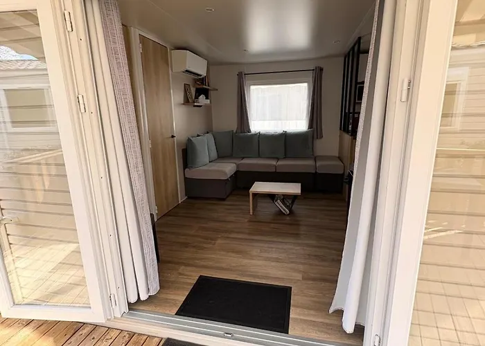 Mh 314 Grand 3 Et 1 Salle De Bain Dans 4 Etoiles キャンプ場 *